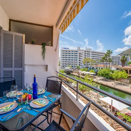 With Mountain And View Apartment *